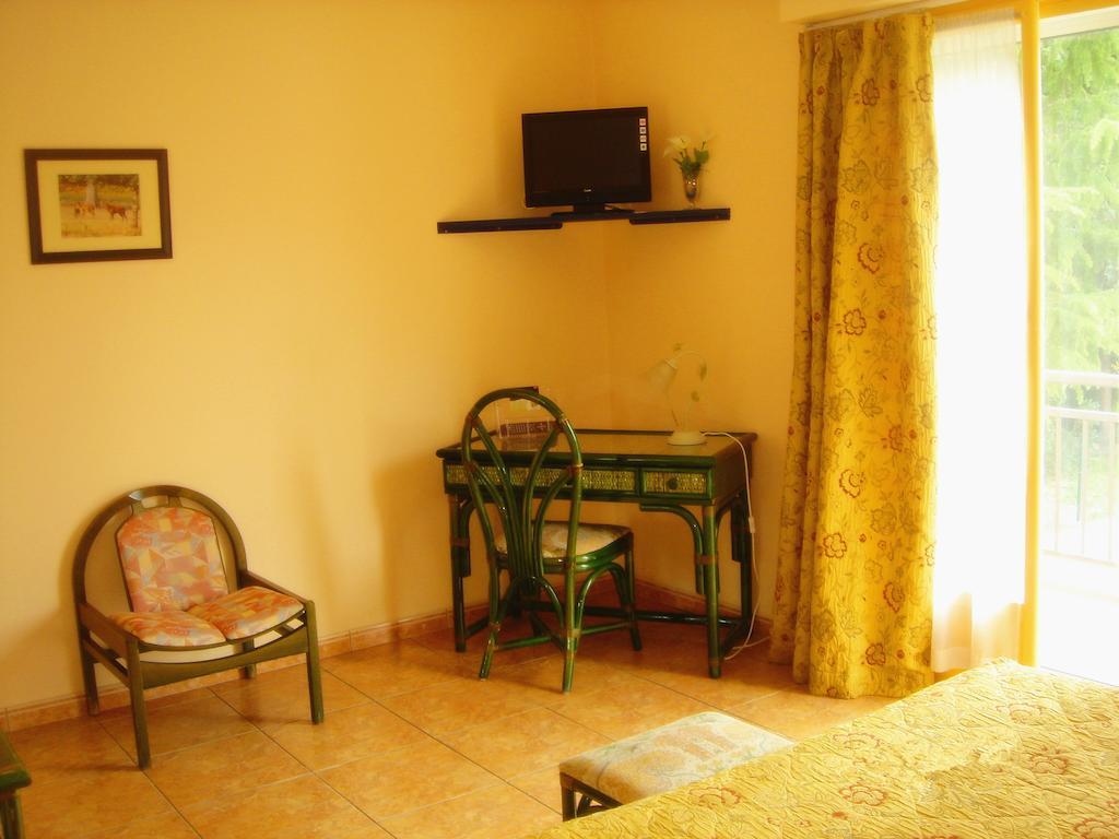 Motel Des Bruyeres Lamotte-Beuvron Værelse billede